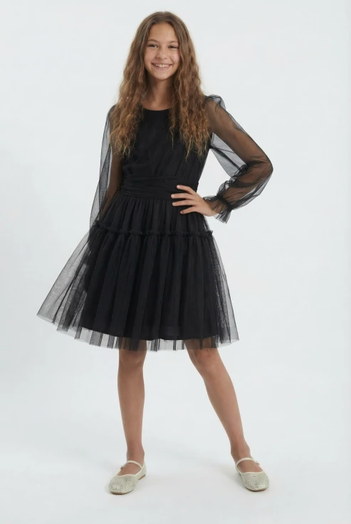 Holly Vestido de Tul Negro para Niña – vista frontal con manga larga