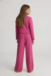 conjunto niña Emi fucsia detalle, chaqueta blazer detalle, primer plano sastre niña