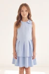 Vestido con lazos Harper azul cielo para niña, sin mangas, vista frontal