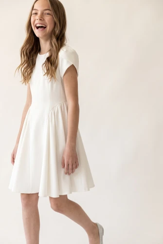 Vestido con mangas tulipán Rumi blanco para niña – comunión y bautizos