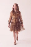 Vestido Holly estampado de leopardo con mangas largas de tul y banda fruncida, vista frontal