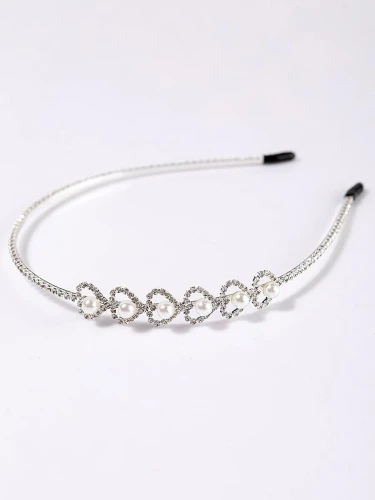 Diadema con cristales corazones